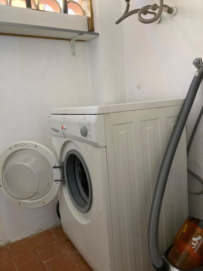 Tres Bel Appartement Entierement Renove 艾姆布里亚布拉瓦 外观 照片