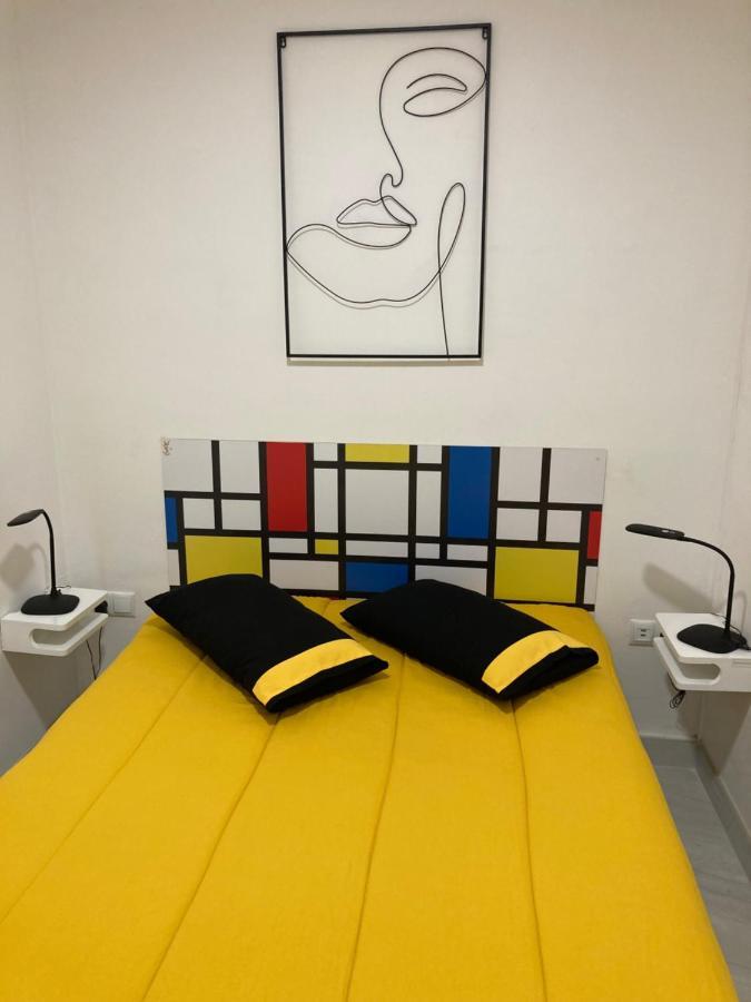 Tres Bel Appartement Entierement Renove 艾姆布里亚布拉瓦 外观 照片