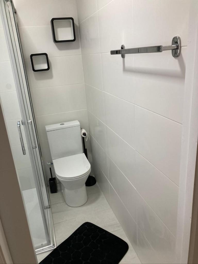 Tres Bel Appartement Entierement Renove 艾姆布里亚布拉瓦 外观 照片