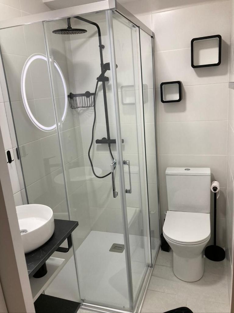 Tres Bel Appartement Entierement Renove 艾姆布里亚布拉瓦 外观 照片